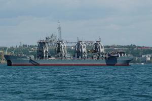 Zły dzień dla Floty Czarnomorskiej. Okręt Kommuna pływał ponad 100 lat, Ukraińcy go zniszczyli
