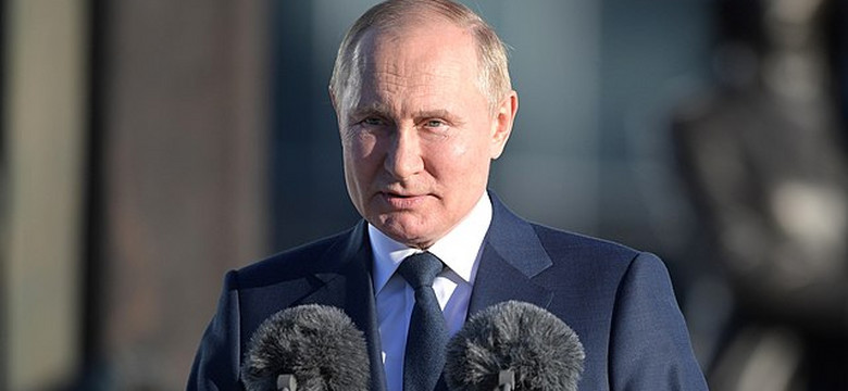 Chamstwo i strach Putina. Z czego żartuje rosyjski prezydent [OPINIA]