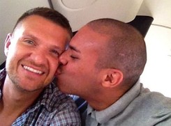 Maciej Zień już po ślubie. Pochwalił się mężem