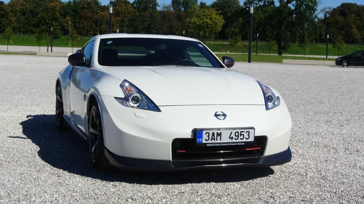 NIssan 370Z Nismo