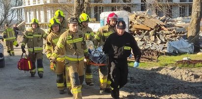 60-latka weszła na balkon, straciła równowagę i spadła. To było 5. piętro