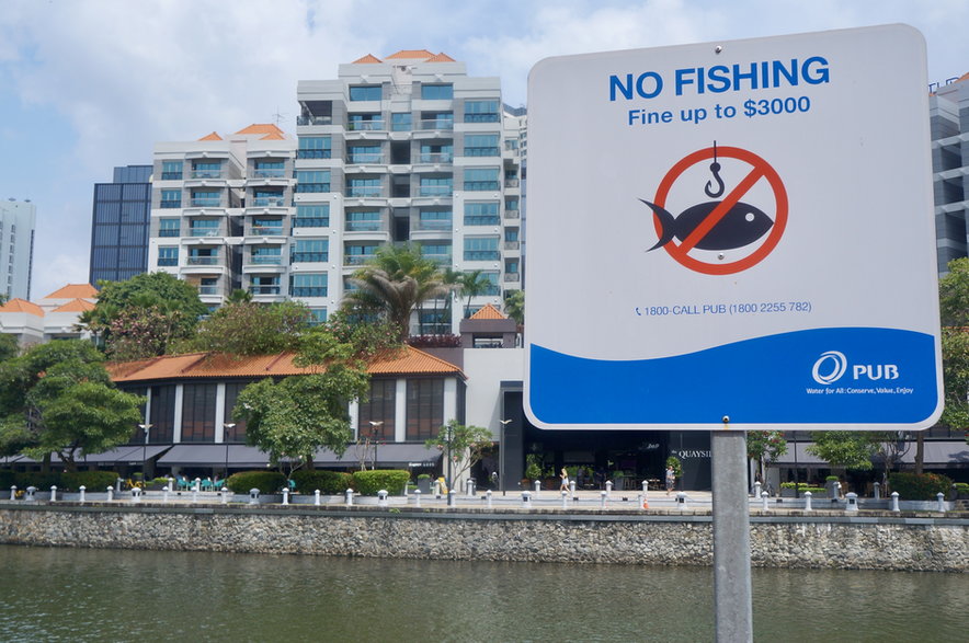 zakaz-lowienia-ryb-singaour