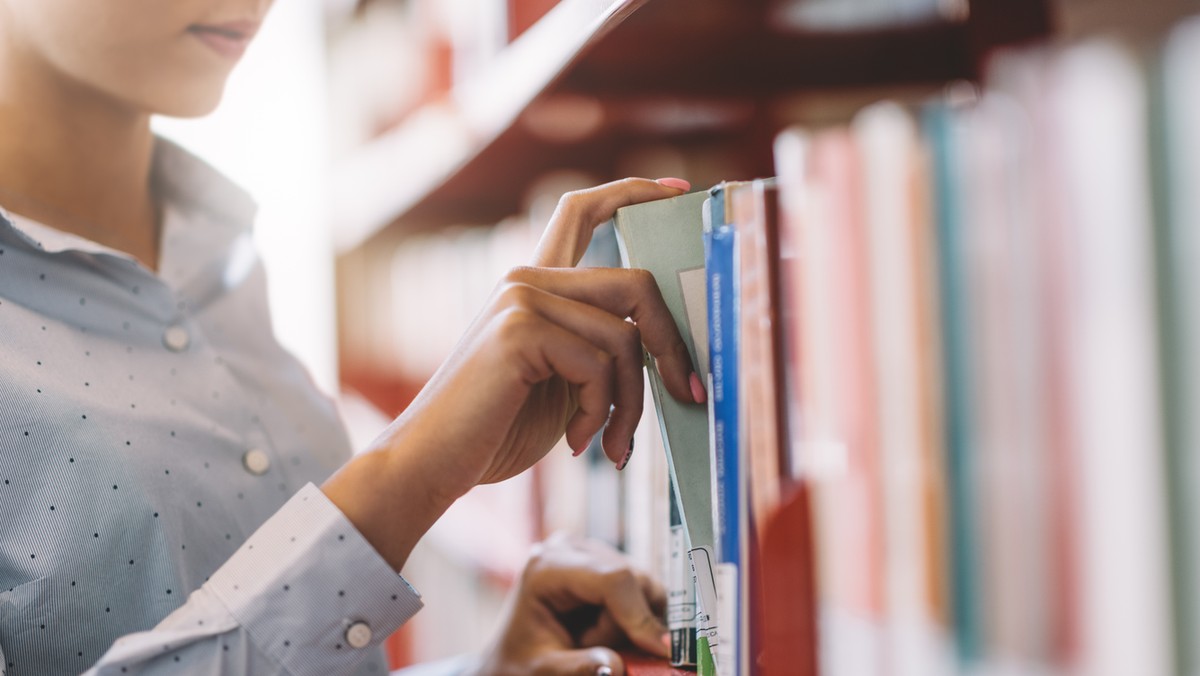 Rozpoczęło się przyjmowanie zgłoszeń do czwartej edycji Poznańskiej Nagrody Literackiej. Kandydatury twórców można zgłaszać do połowy lutego; wręczenie wyróżnień nastąpi 25 maja 2018 roku.