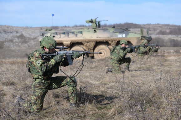 Vojska Srbije raspisala konkurs za prijem u profesionalnu vojnu službu: 200 novih radnih mesta, evo SPISKA RODOVA I SLUŽBI