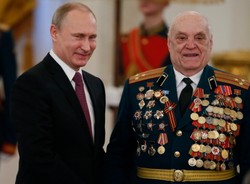 Putin: Nikt nie uzyska przewagi militarnej nad Rosją. ZDJĘCIA