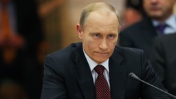 Wysadzenie tamy na Dnieprze. Putin o szczebel wyżej na własnej drabinie eskalacyjnej