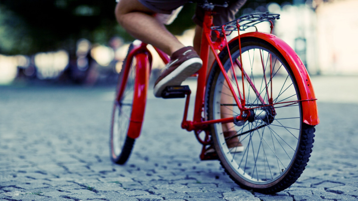 Tego lata, jeżdżąc na rowerze, możesz pomóc nie tylko swojemu zdrowiu, ale także wesprzeć wybraną fundację w ramach akcji "OdLOTTOwa jazda z OSHEE", która rozpoczęła się na początku lipca i potrwa jeszcze do 15 września 2017 roku.