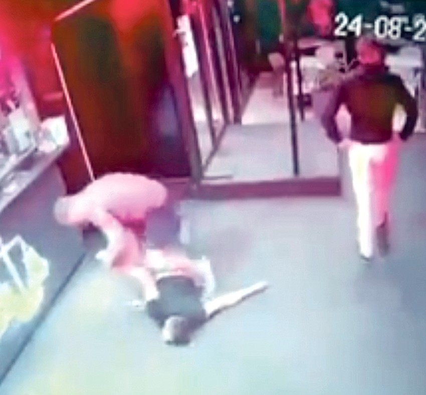 Kontić je Miljanu M. pokušao da polomi obe ruke