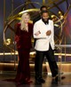 Egész Hollywood állva tapsolta Christina Applegate-et, aki könnyeivel küszködött az Emmy-díjátadó színpadán.