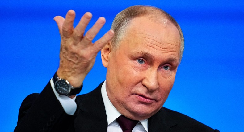 Russian President Vladimir Putin has asked his government to look into limiting the exports of commodities.Getty Images