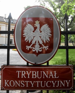 Rozpatrzenie sprawy w TK trwa ponad półtora roku. Eksperci: to stanowczo za długo
