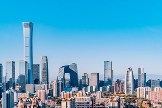 Kryzys paliwowy uderza w Chiny. Pekin sięgnie po komercyjne rezerwy ropy