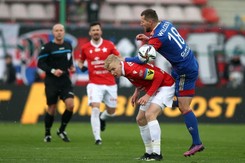 Wilczek dwa razy 'ugryzł' Wisłę Kraków [WIDEO]