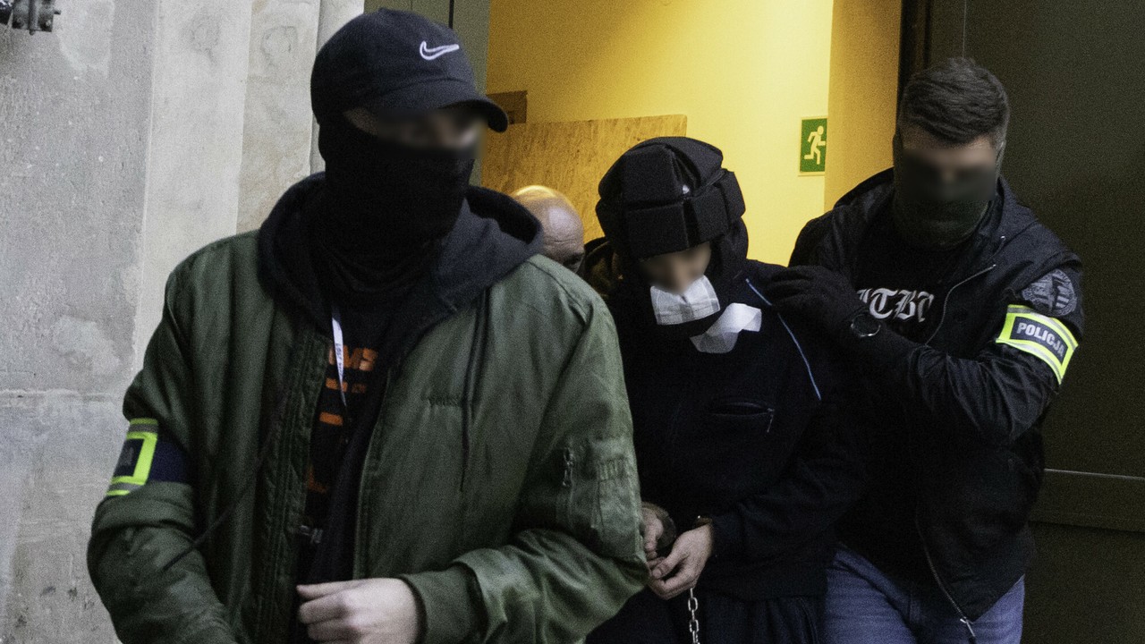 To on rzucił się na sprawcę zabójstwa na UW. Wiadomo, jaki jest stan strażnika