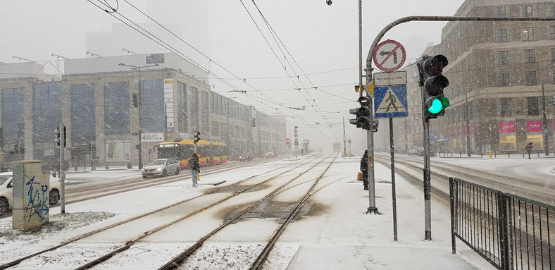 Śnieżyca nad Warszawą