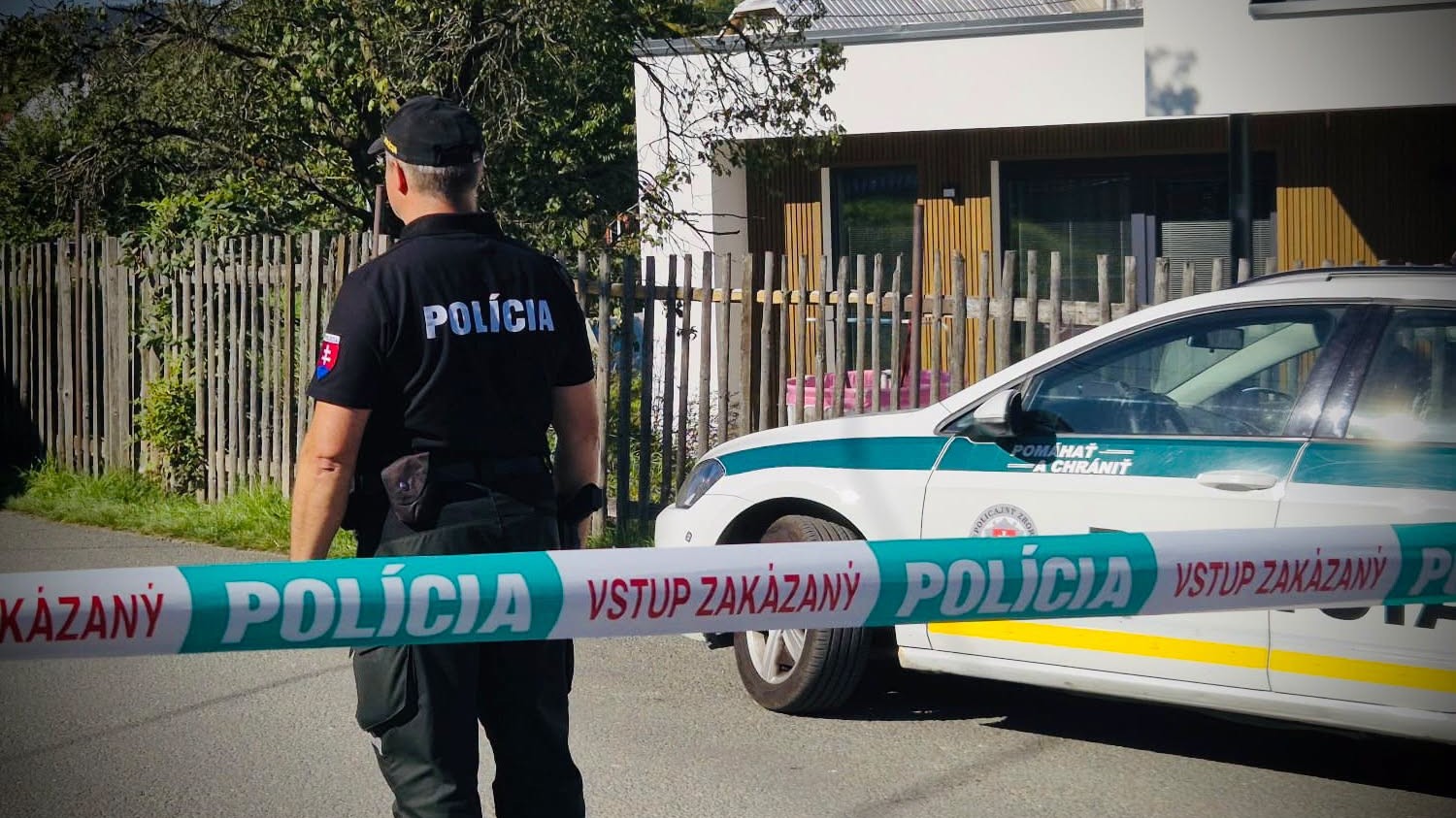 Základná škola v Staškove, kde došlo k tragickému incidentu, 29.9.2026.