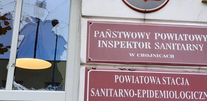 Pracownicy sanepidu w Chojnicach się boją. Najpierw dostawali pogróżki, a teraz to!