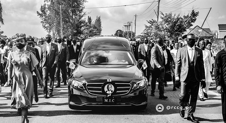 The ambulance conveying the body of late Pastor Dare Adebayo [Instagram/RCCGPR] 