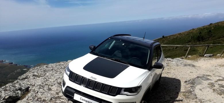 Jeep Compass nowej generacji już w Polsce i potrafi więcej niż SUV. Sprawdziliśmy na końcu świata