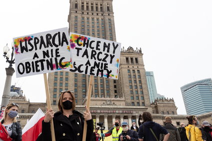 Mniej niż połowa firm skorzystała z pomocy w ramach tarczy antykryzysowej