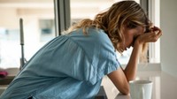 Folyton fáradt vagy és fáj a fejed? Valószínűleg nem szedsz eleget ebből a fontos vitaminból
