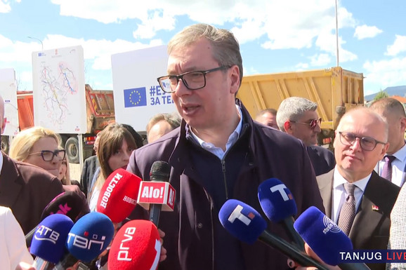 "TEŠKI DANI NAM NEĆE PROĆI" Vučić: Voleo bih da nam se to ne događa i da jeste skretanje pažnje (VIDEO)