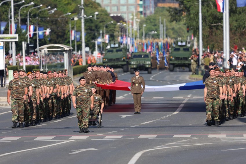 Vojna parada u Zagrebu