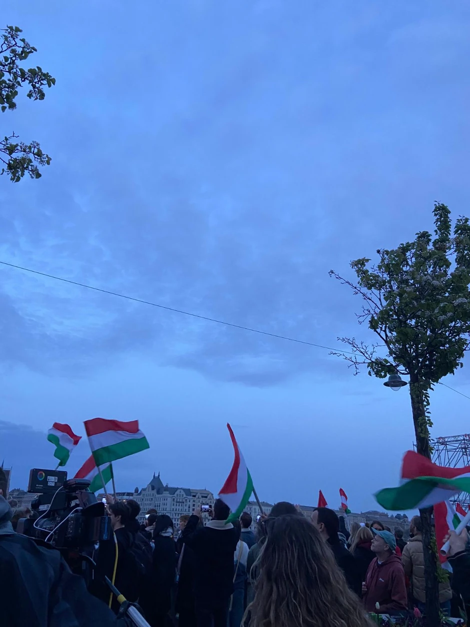 Pristalice Petera Mađara se okupljaju u Budimpešti