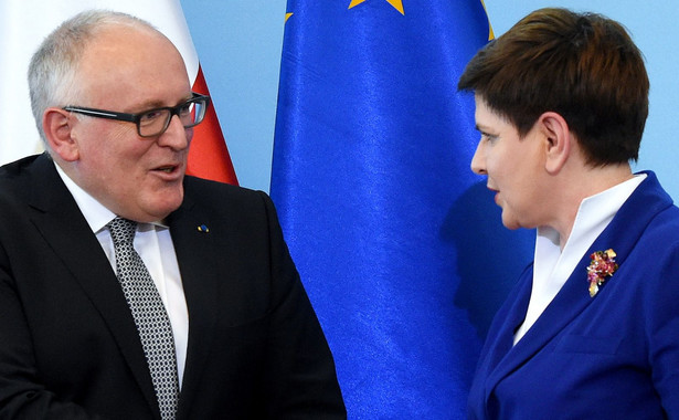 Timmermans o spotkaniu z Szydło: Jeśli będą rezultaty dialogu, nie będzie opinii KE