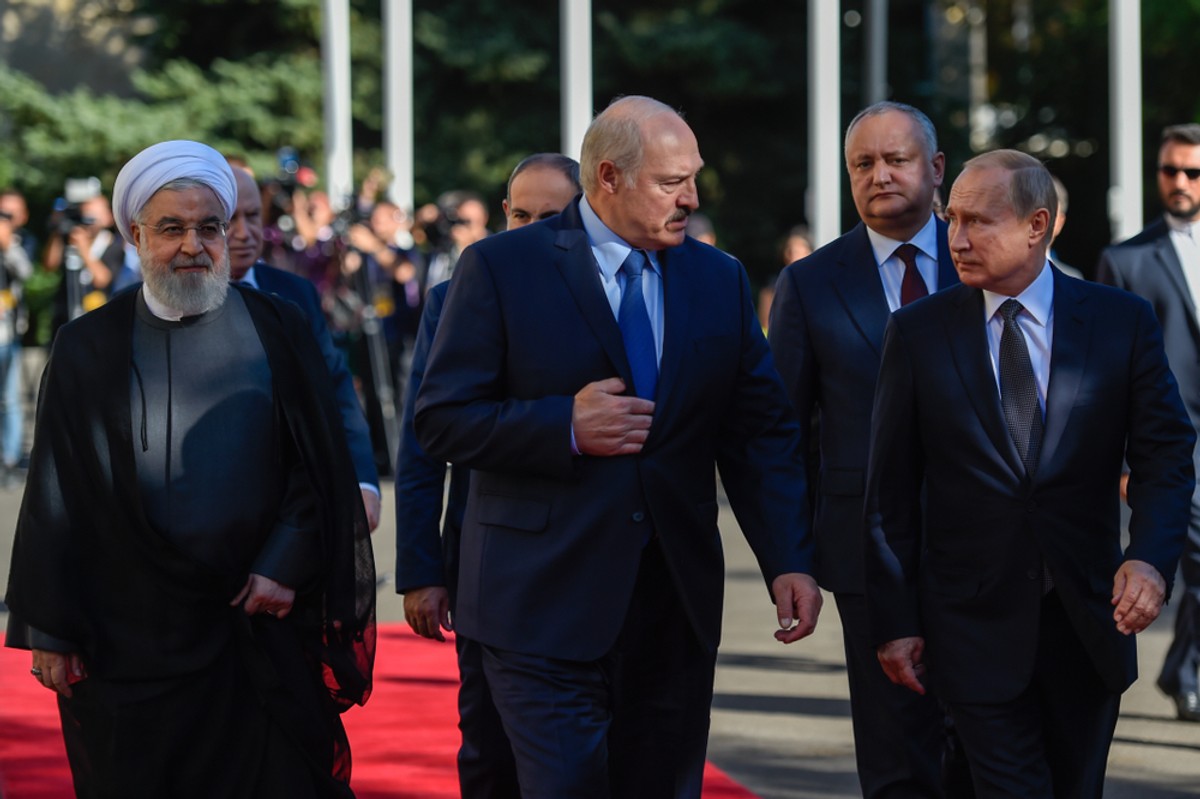 Łukaszenka zdradził Putina i teraz boi się zemsty. „Putin pokaże mu, kto rządzi”