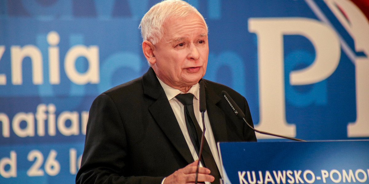 Jarosław Kaczyński przemawiał podczas podczas regionalnej konwencji samorządowej PiS w Bydgoszczy, na której obecny jest też premier Mateusz Morawiecki