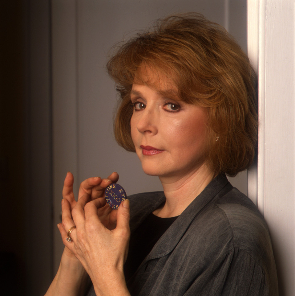 Piper Laurie/Catherine Martell