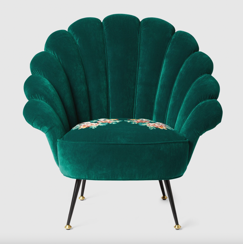 Grüner Gucci-Samt-Sessel mit Blumen-Stickerei für 7010 Franken.