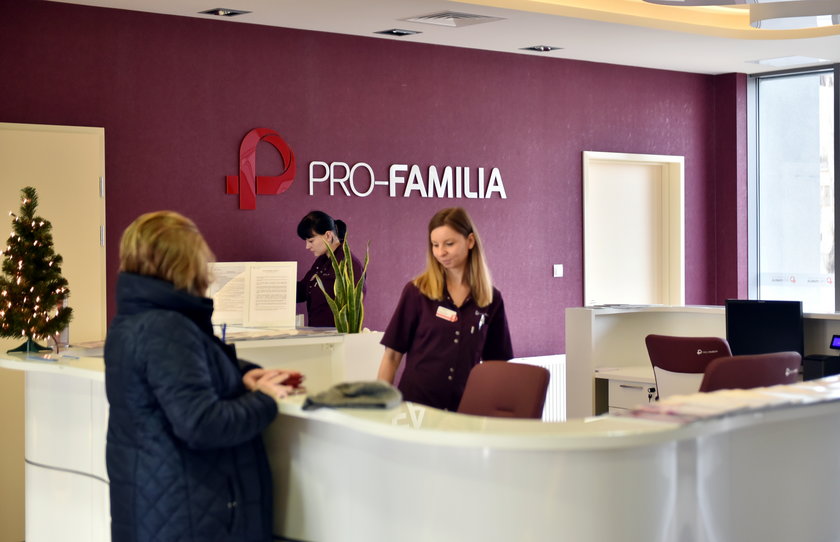 Szpital Pro-Familia chce zwrotu pieniędzy za nagłe porody