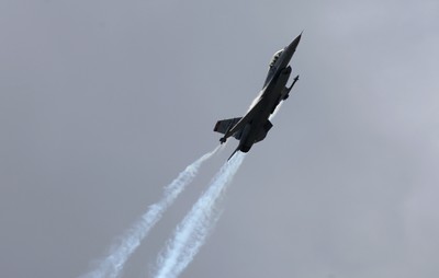 AFP: Pentagon sfinalizował sprzedaż myśliwców F-16 za kwotę 62 mld USD. 66 maszyn wyląduje na Tajwanie