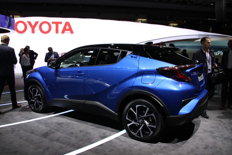 Toyota C-HR (Targi Paryż 2016)