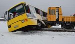 Autobus z dziećmi zderzył się z drezyną. 12 osób w szpitalu