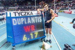 Rekordzista świata wrócił do Szwecji tanią linią lotniczą