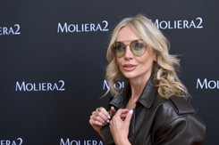 Agnieszka Woźniak-Starak przywitała się z widzami 'Pytania na śniadanie'. 'Wróciłam'