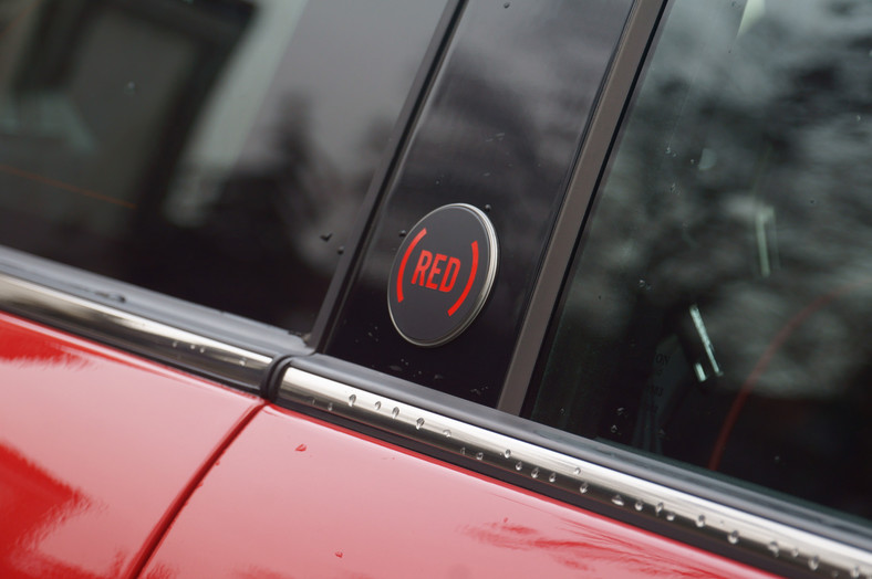 Fiat 500C 1.0 Hybrid (RED)