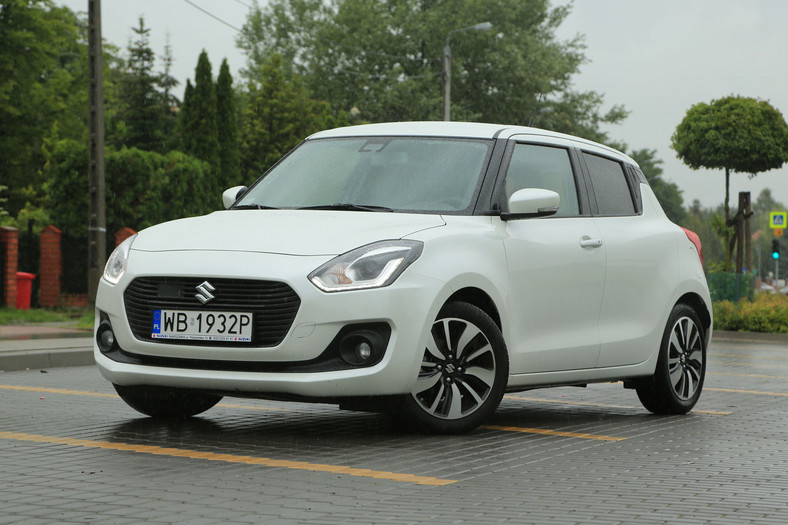 Suzuki Swift 1.0 Boosterjet - lekki, szybki, choć za drogi