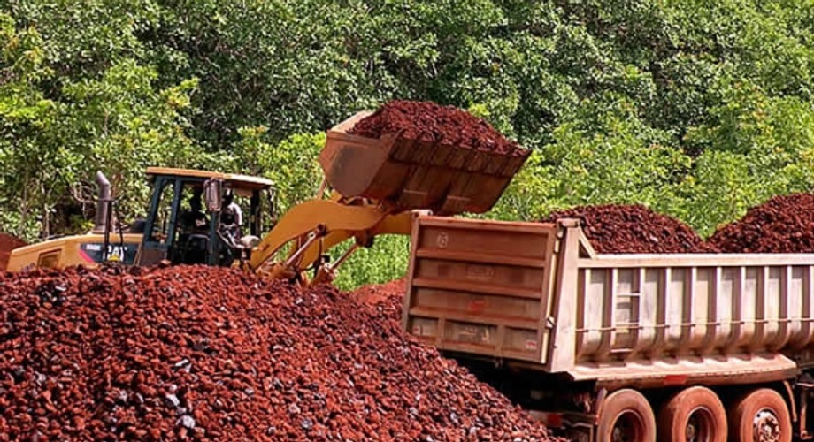 Ghanaian government to choose key investors for mining bauxite by end