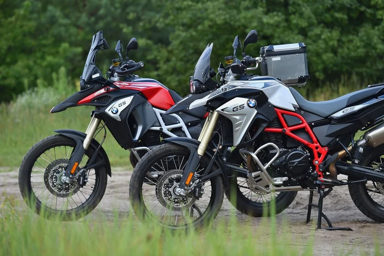 F800GS (z przodu) czy F800GS Adventure (w tle)?