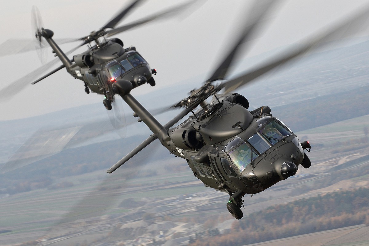 5 czerwca wiceminister obrony Paweł Bejda ogłosił, że Agencja Uzbrojenia zrezygnowała z zakupu kolejnej partii 32 śmigłowców S-70i Black Hawk z zakładów PZL Mielec