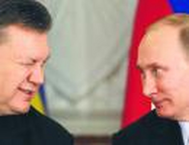Putin zrobi wszystko, aby odciągnąć Ukrainę od UE. A Janukowycz skorzysta Sergei Karpukhin/Reuters/Forum