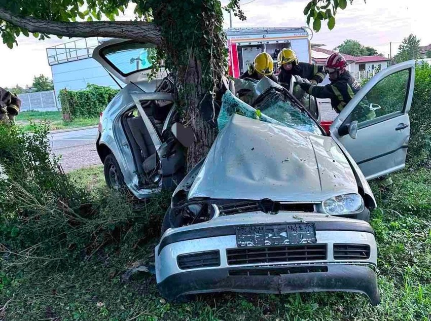 Automobil nakon nesreće u Banji Koviljači 