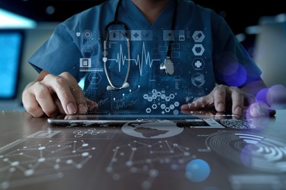 Digital Health Summit: Robbanás előtt az egészségügyi digitalizáció 