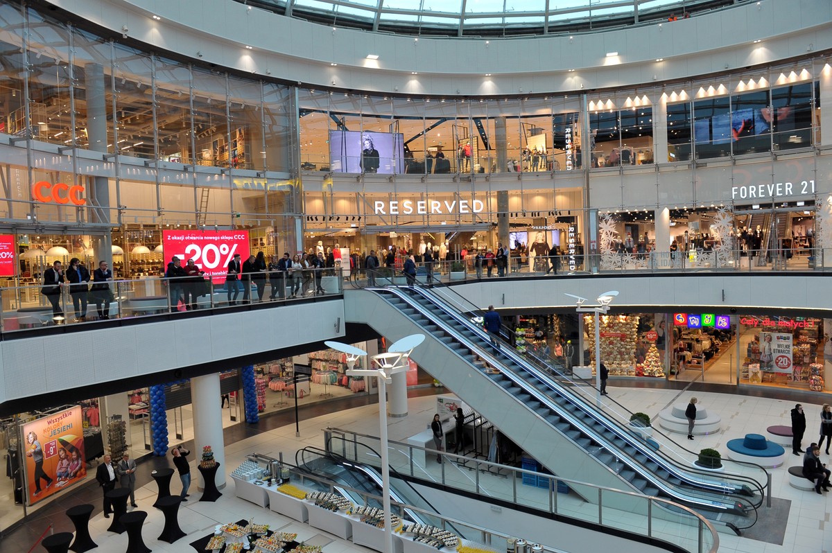 01.02.2026 to niedziela handlowa? Wszystkie sklepy otwarte 1 lutego czy obowiązuje zakaz handlu. Czy jutro jest niedziela handlowa?