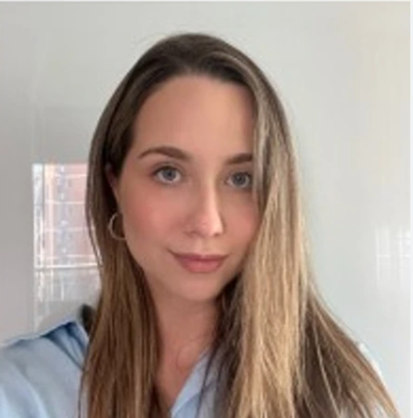 Dunja, Jelenina ćerka