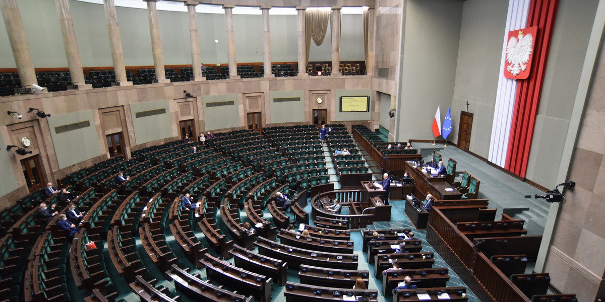 Tarcza inflacyjna. Sejm przyjął ustawę o dodatku osłonowym